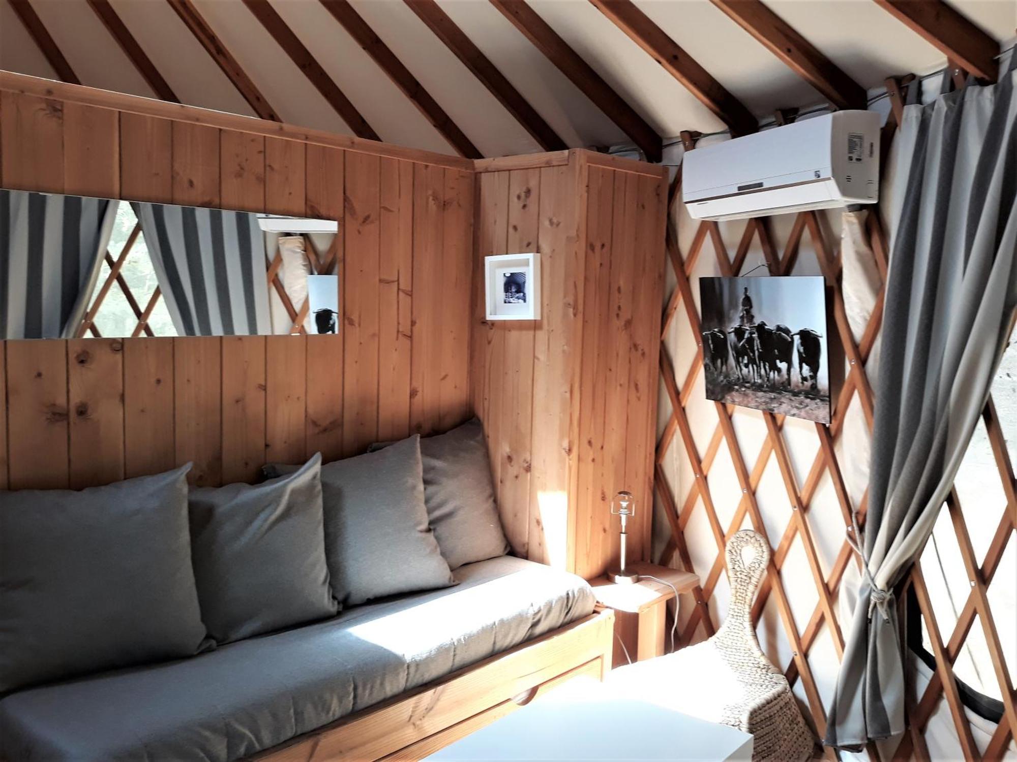 Camping Le Pre Saint-Andre Souvignargues Room photo